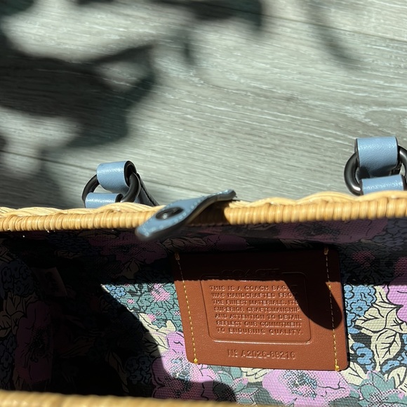 Coach Wicker Barrel Bag - Picture 8 of 16